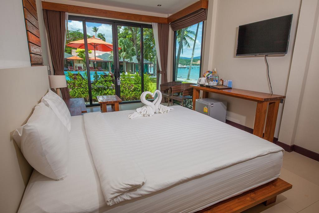 Samui Mermaid Beachfront Pantai Bangrak Luaran gambar