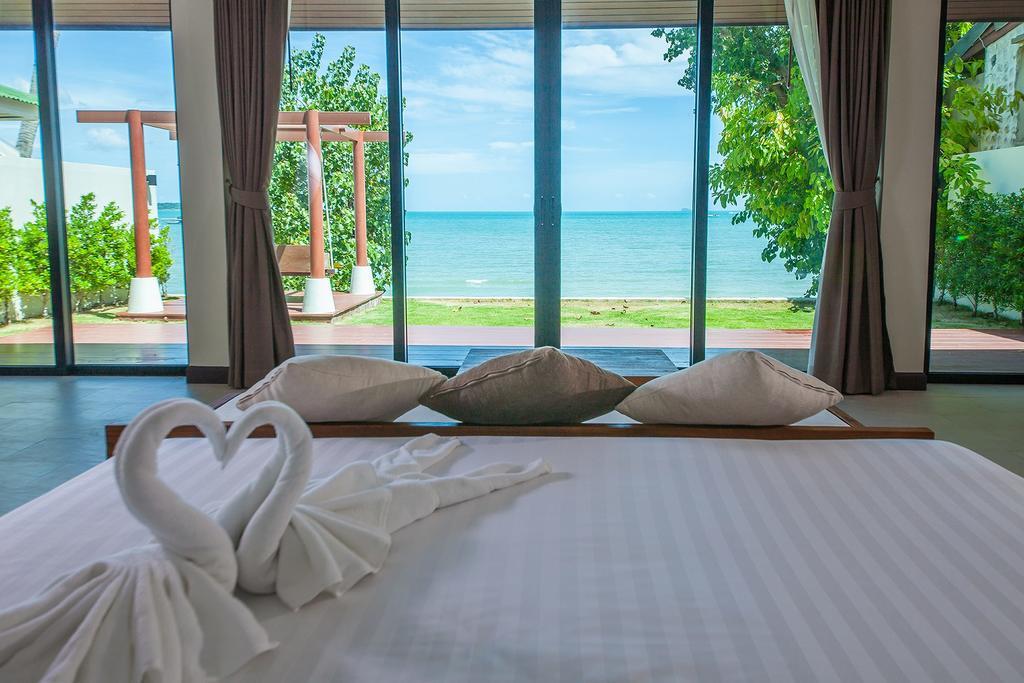 Samui Mermaid Beachfront Pantai Bangrak Luaran gambar