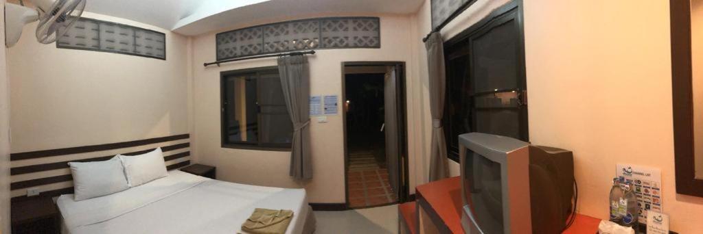 Samui Mermaid Beachfront Pantai Bangrak Luaran gambar